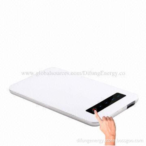 Rechargeable Power Bank with 4,200mAh Polymer Battery Capacity